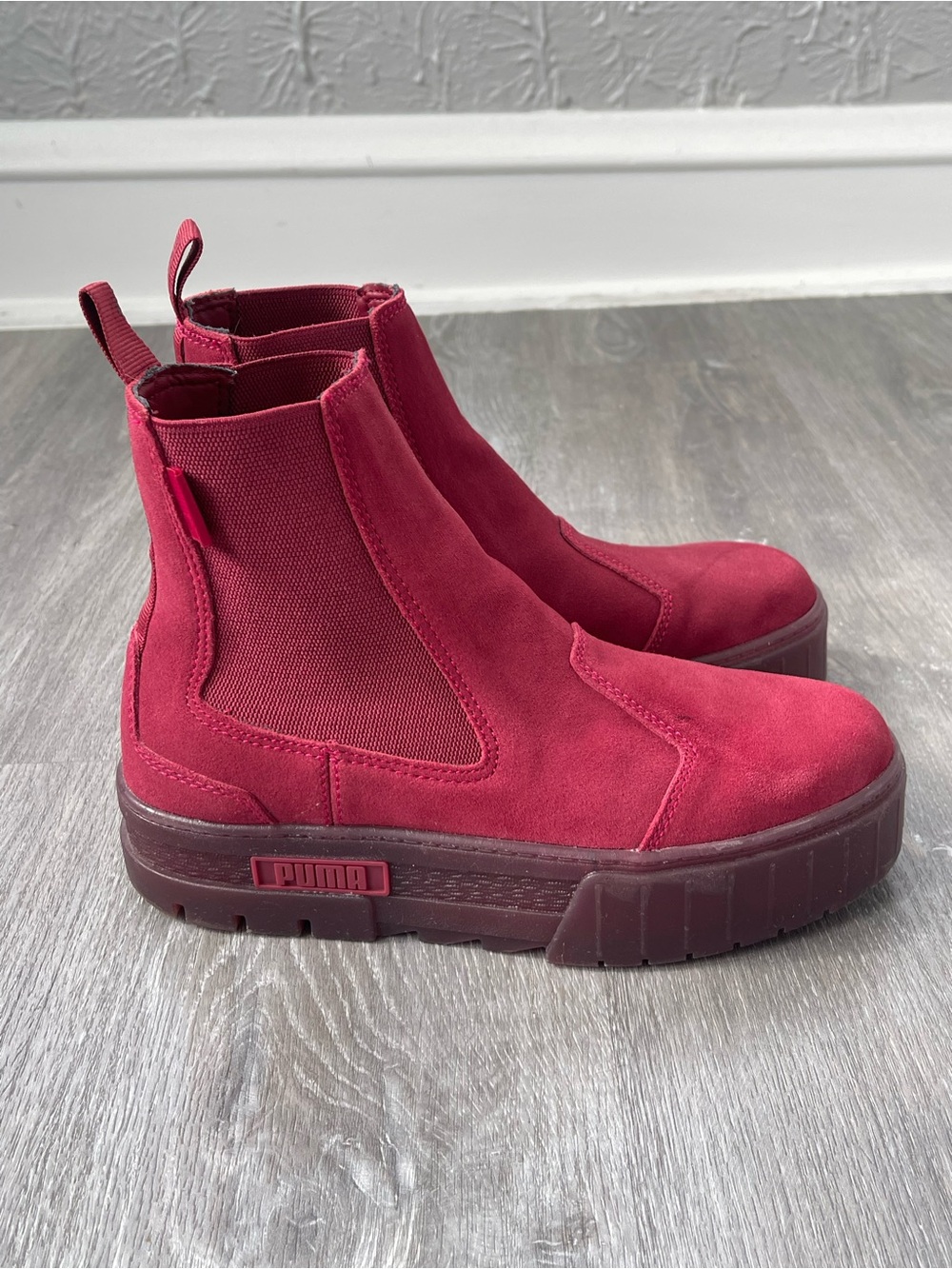 Puma Mayze Chelsea Platform Suede Boots Size 9